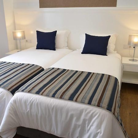 Edificio Charles 104 Apartment Фуншал Екстериор снимка