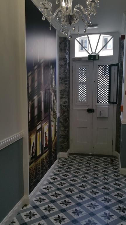 Edificio Charles 104 Apartment Фуншал Екстериор снимка