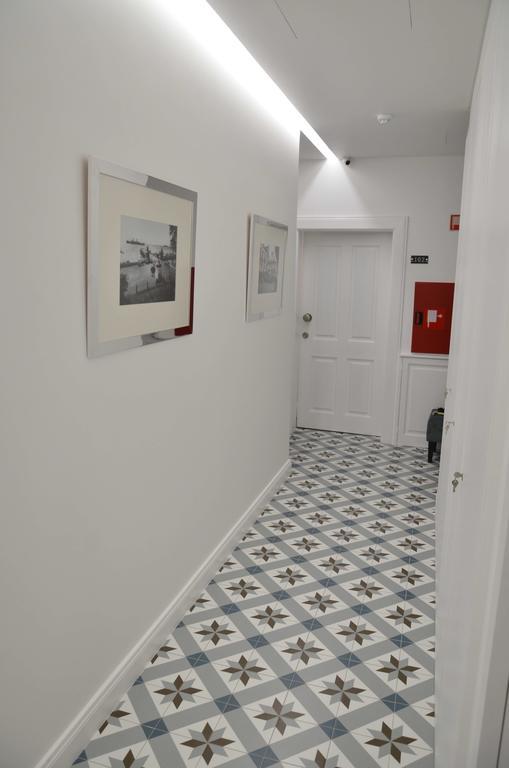 Edificio Charles 104 Apartment Фуншал Екстериор снимка