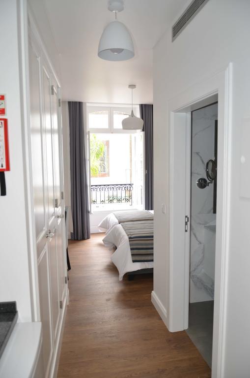 Edificio Charles 104 Apartment Фуншал Екстериор снимка
