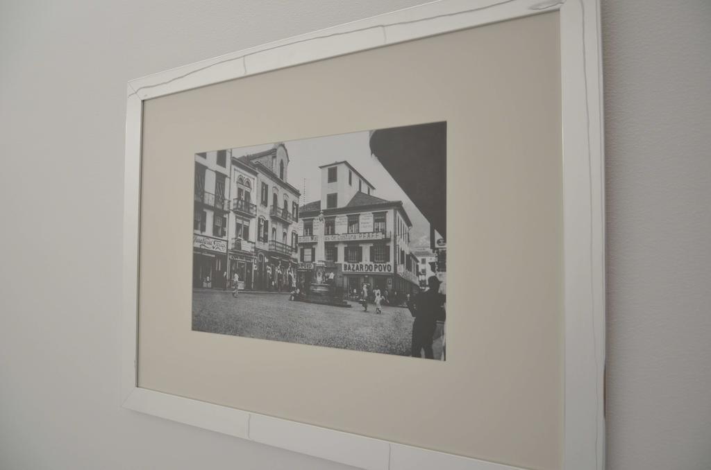 Edificio Charles 104 Apartment Фуншал Екстериор снимка