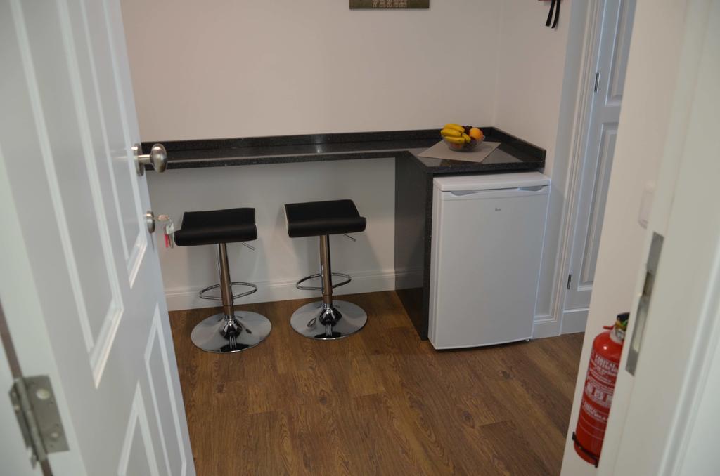 Edificio Charles 104 Apartment Фуншал Екстериор снимка