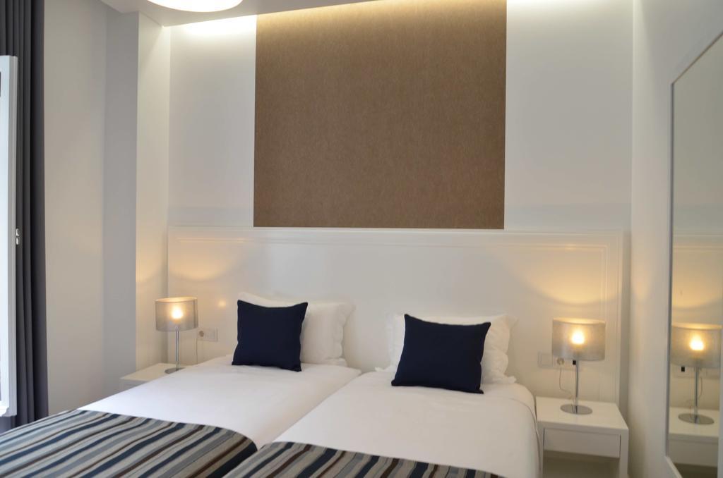 Edificio Charles 104 Apartment Фуншал Екстериор снимка
